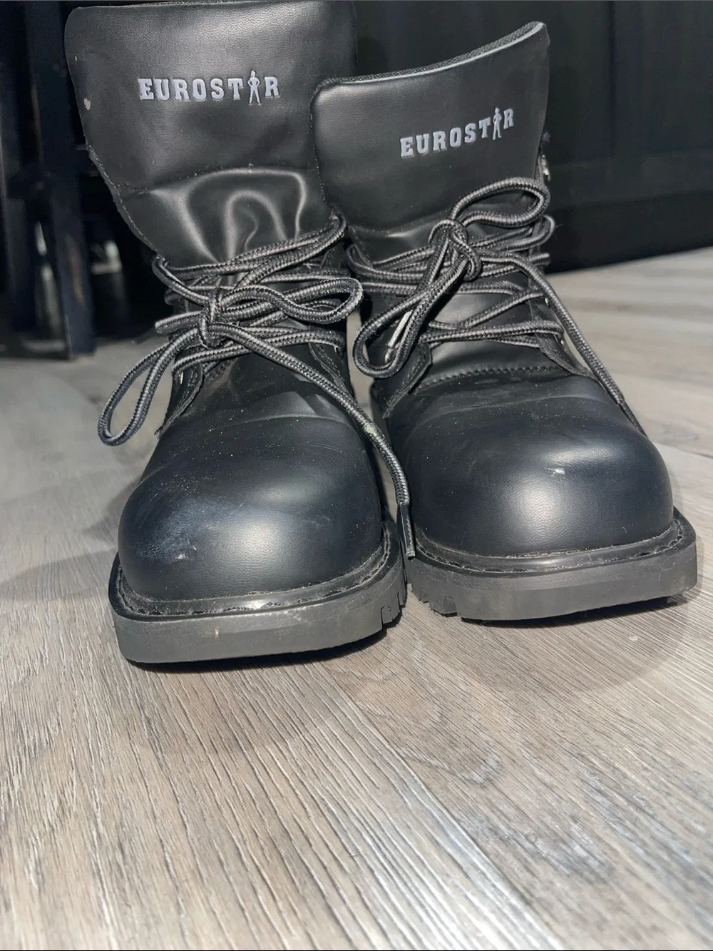Men's Black Rugged Lace-Up Work Boots